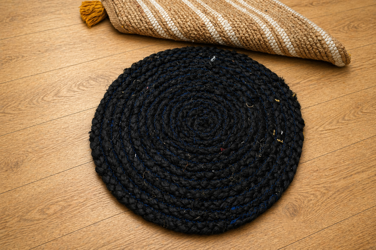 Midnight Spiral Handwoven Jute Round Rug