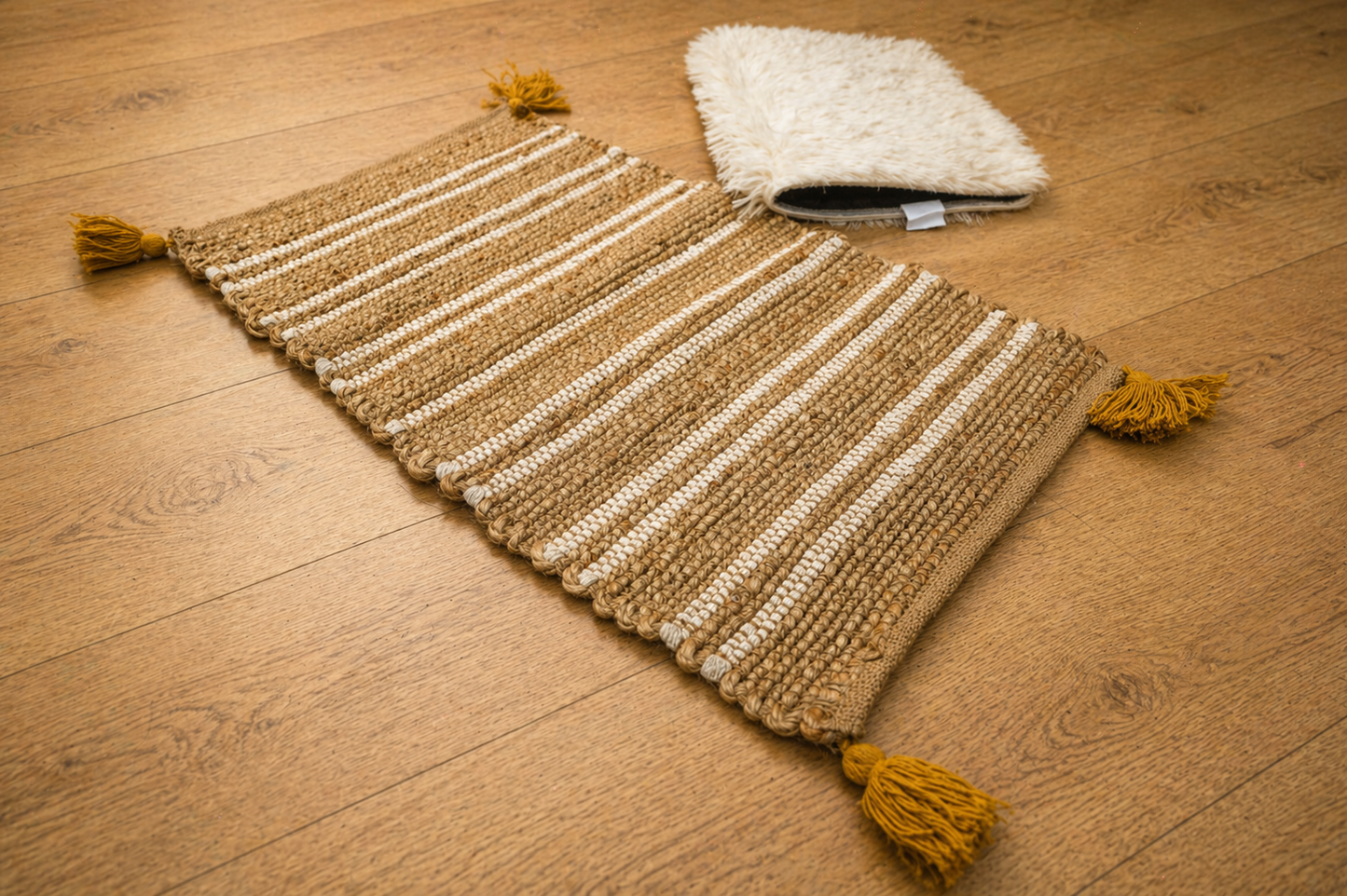 Natural Harmony Handwoven Jute Runner with Plush Accent Mat