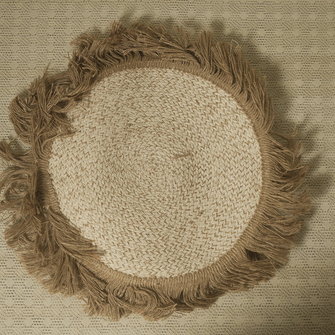 Doriaah Handwoven Jute Round Placemat with Fringe – Natural