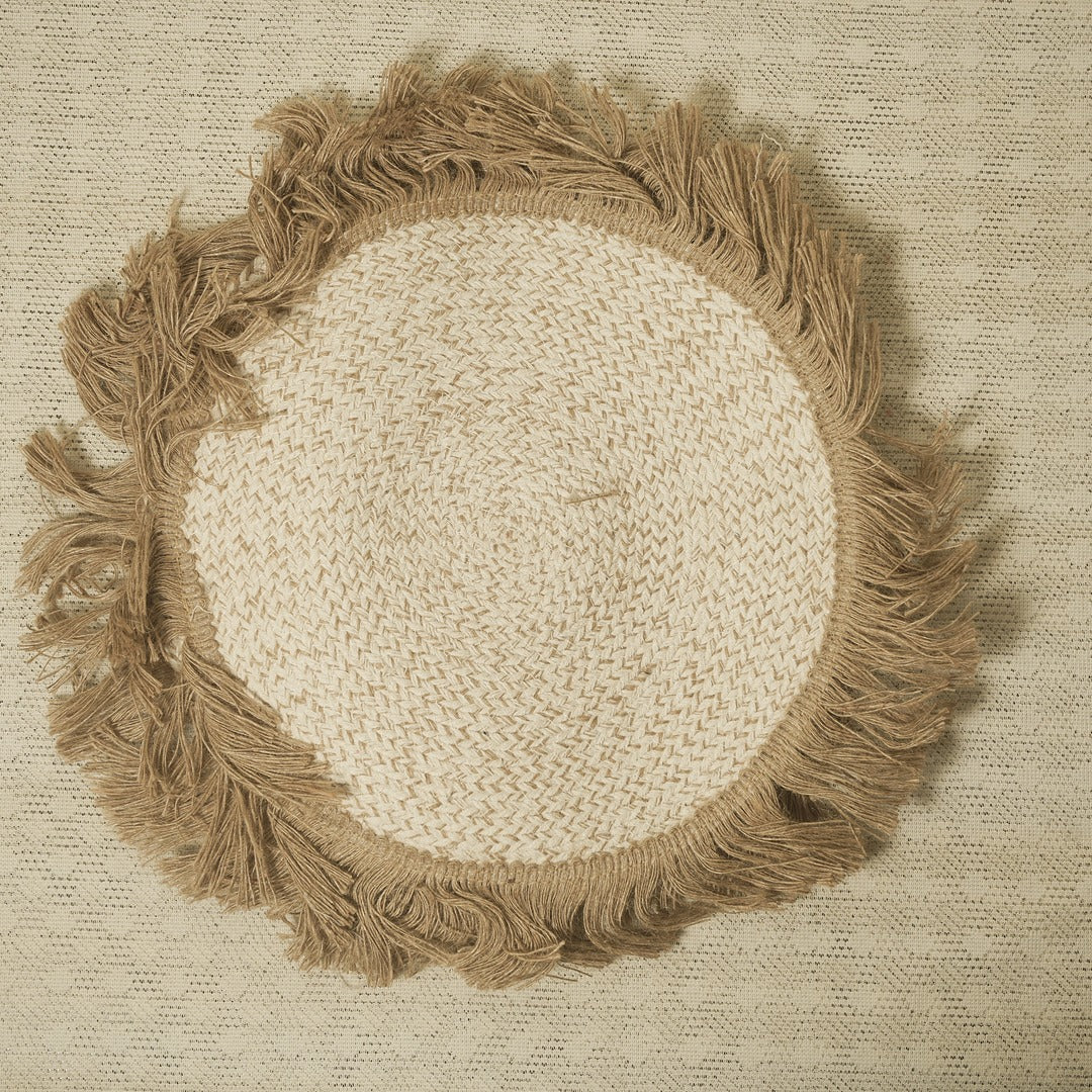 Doriaah Handwoven Jute Round Placemat with Fringe – Natural