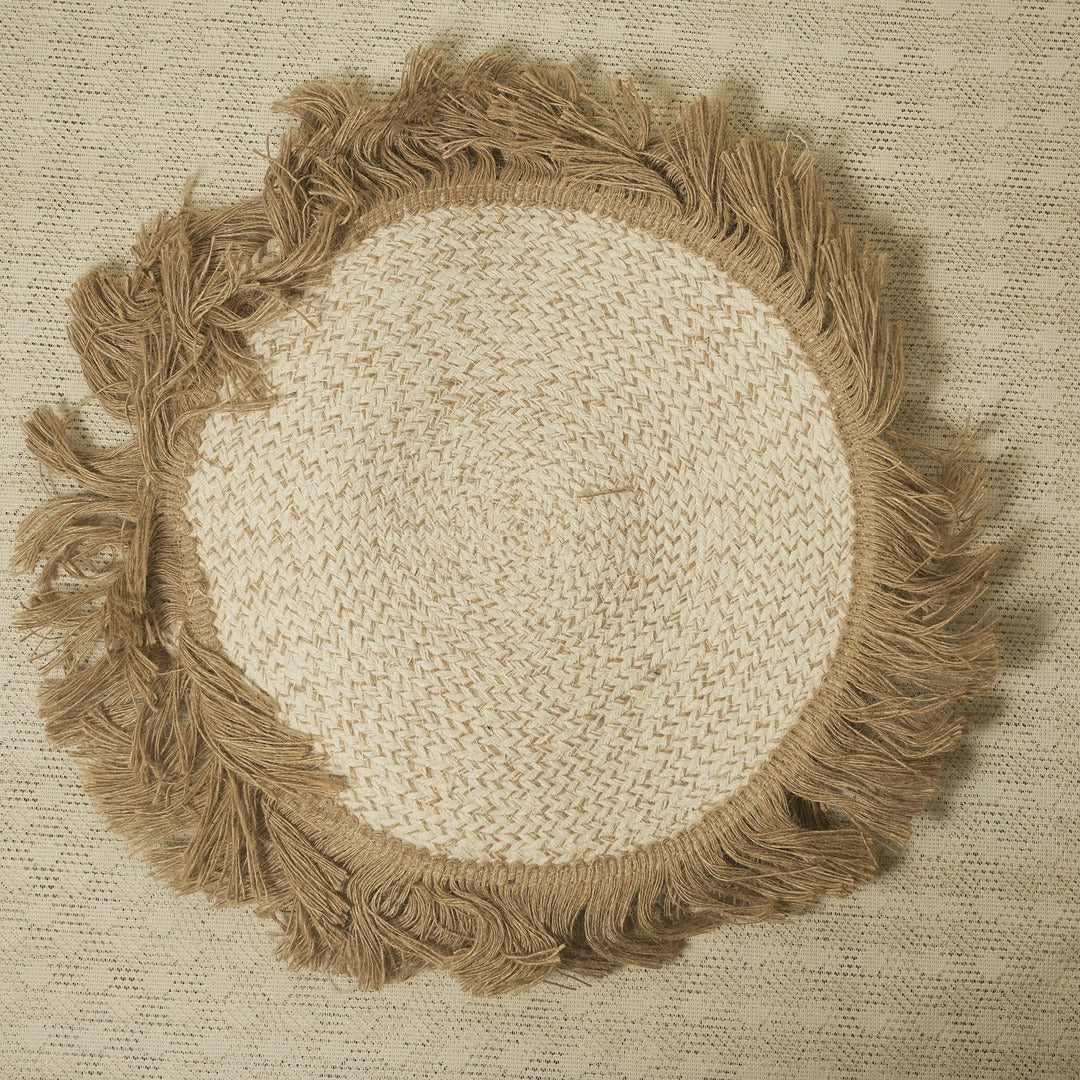 Doriaah Handwoven Jute Round Placemat with Fringe – Natural