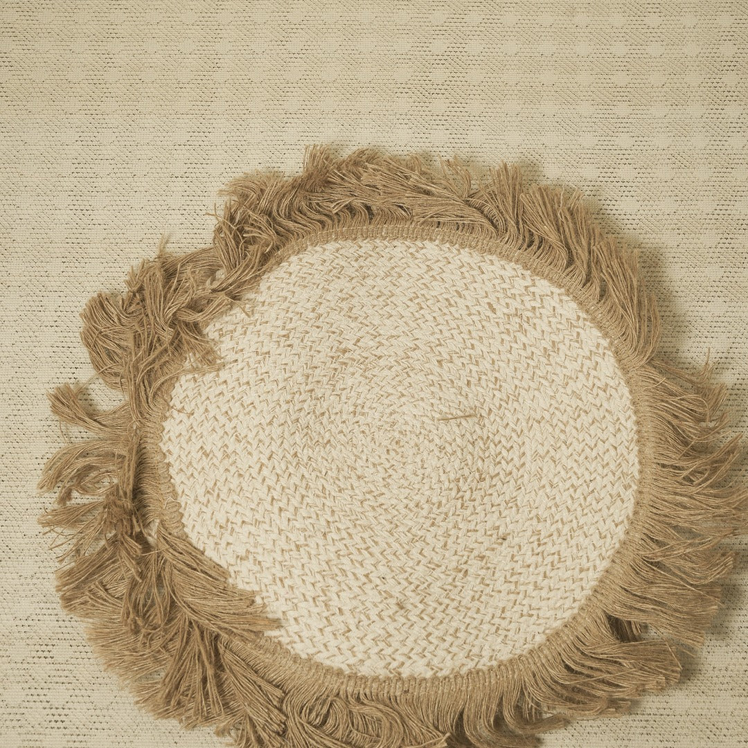 Doriaah Handwoven Jute Round Placemat with Fringe – Natural